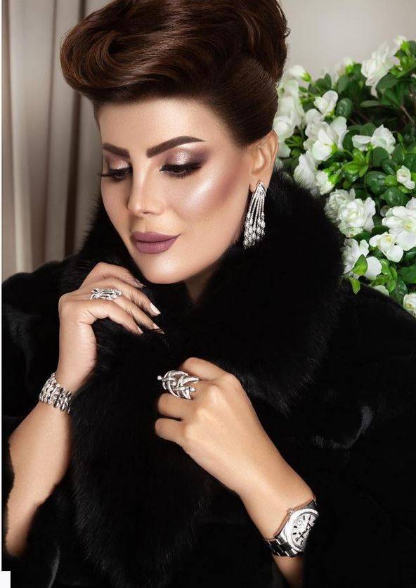 بعد مدة قصيرة على زواج ابنتها –إلهام الفضالة تتحدث عن تحوّلها إلى جدة... ما القصّة؟