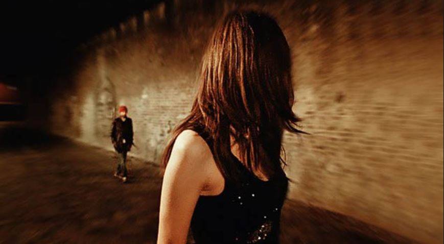 بالفيديو – هل دافعت هذه الفنانة العربية عن التحرش؟ 