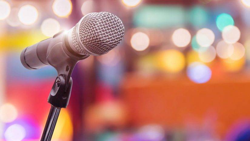 فنانة شهيرة تصدم الجميع باعترافها... والدتي شجعتني على تعاطي المخدرات