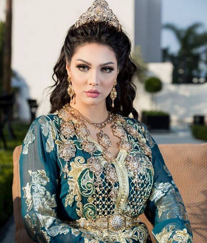 بالصورة – تغيير تام في شكل ابتسام تسكت... لم يعرفها الكثيرون فماذا فعلت؟