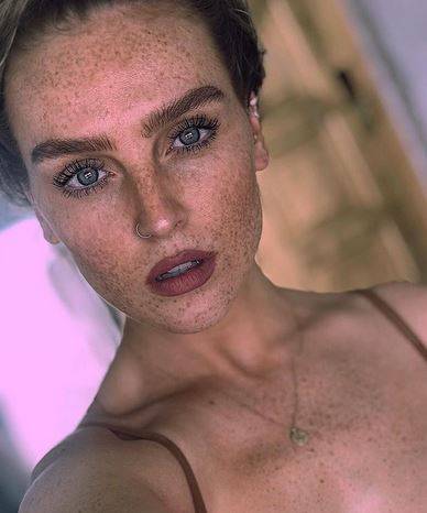 بالصور - حواجب الرجال الأكثر طلباً بين النساء.. هل تجرؤين على تطبيقها؟