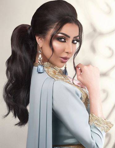 بالصور - مكياج دنيا بطمة يفاجئ الجميع.. للمرة الاولى يظهر شكلها طبيعي