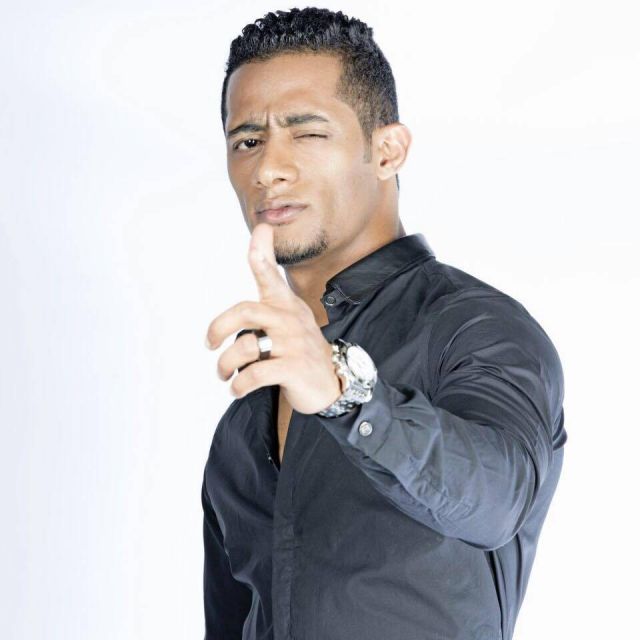 ما هو السبب الحقيقي خلف صراع بشرى ومحمد رمضان؟