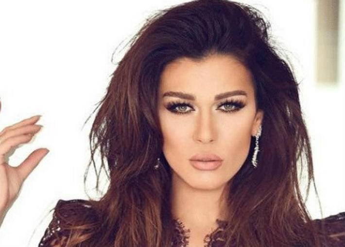 بالفيديو - بعد اتهامها بالادمان والجنون.. نادين الراسي تنهار على الهواء وتطلق صرخة وجع تبكي الحضور