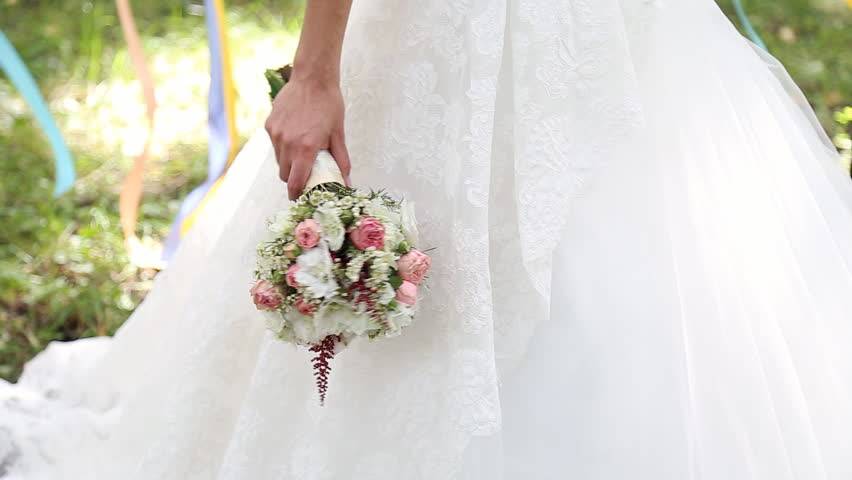 في ليلة زفافهما عريس يسدّد 16 طعنة لعروسه... والسبب صادم أكثر