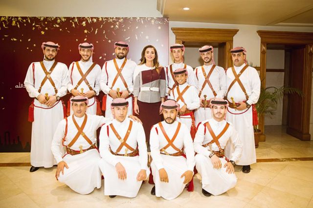 الملكة رانيا
تكرّم المعلّمين الفائزين بجائزة المعلم المتميز