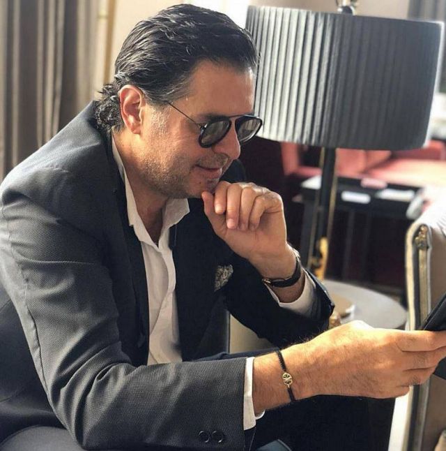 بعد مطالبة نائب بتطيير رأسه - فنان شهير في دفاع شرس عن راغب علامة...هذا ما حرّضه على فعله