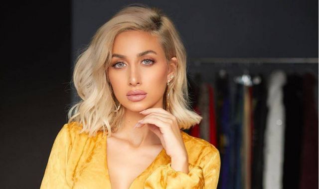 بالفيديو - مودل روز تحسم قضية تغيير ديانتها وخلافها مع أهلها... هذا ما كشفته