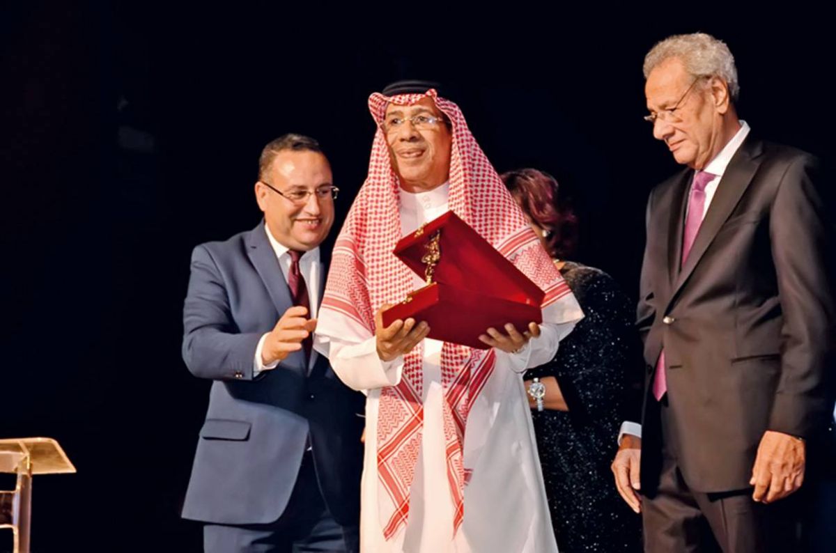 لها تكشف أسرار الساحة الفنية:
صدارة هيفاء وهبي وتكريم ناصر الصالح وانتقادات ميساء مغربي