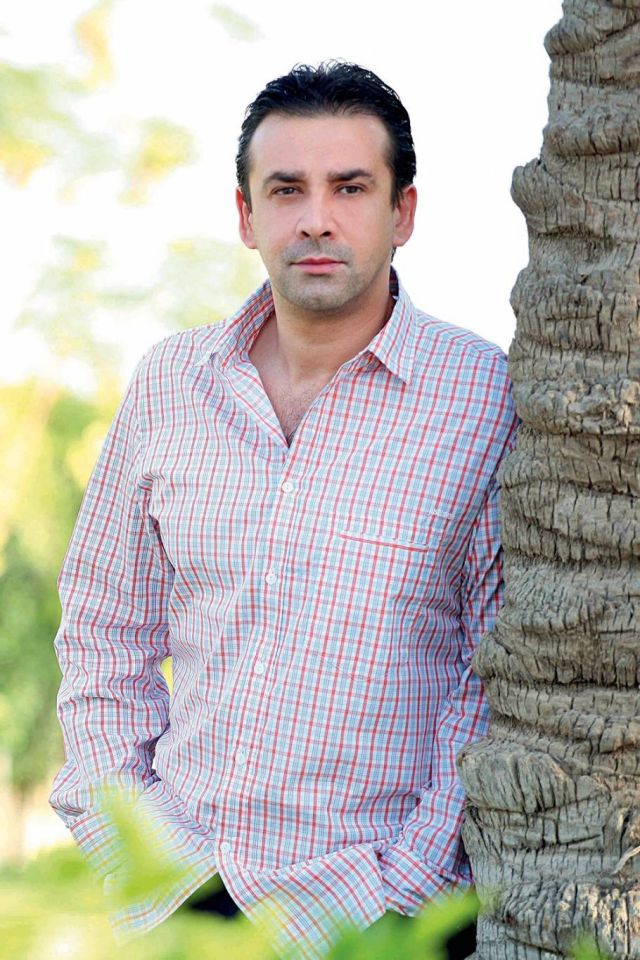 كريم عبد العزيز