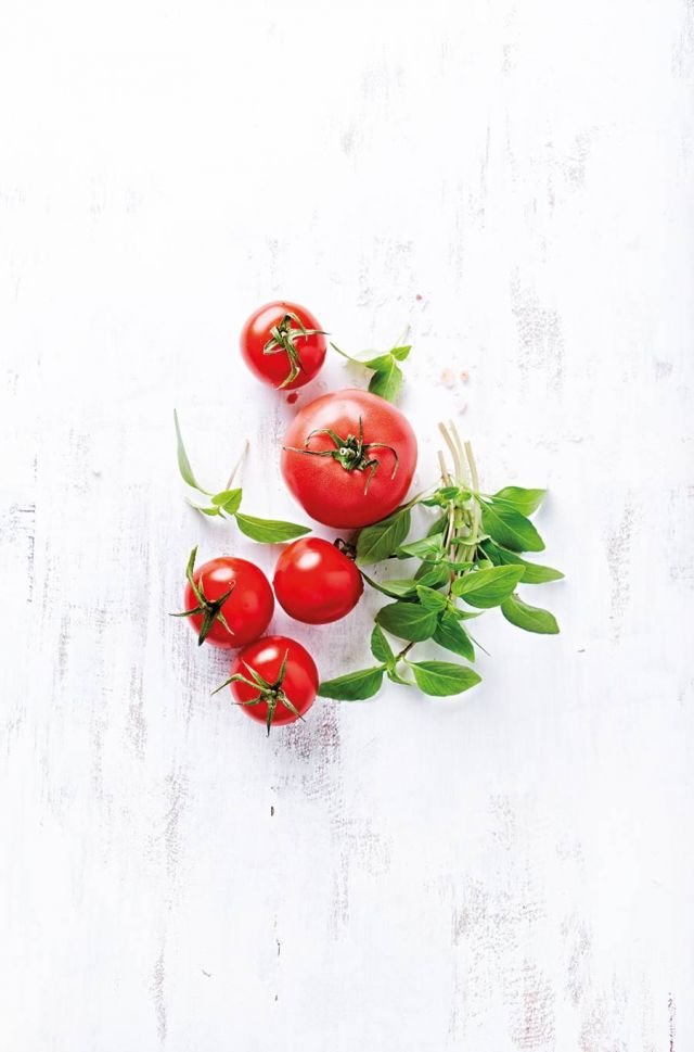البندورة ( الطماطم) لحماية القلب وتفتيح البشرة