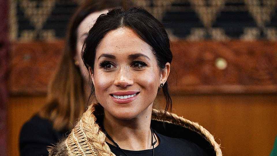 ميغان ماركل كانت تشتري ملابس رخيصة... هكذا ابتكرت طريقة للتخلص منها قبل الشهرة