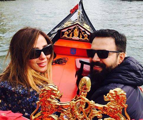 وفاء الكيلاني تحدث ضجة بفيديو يظهر حركاتها مع تيم حسن.. ماذا عن الغمزة؟