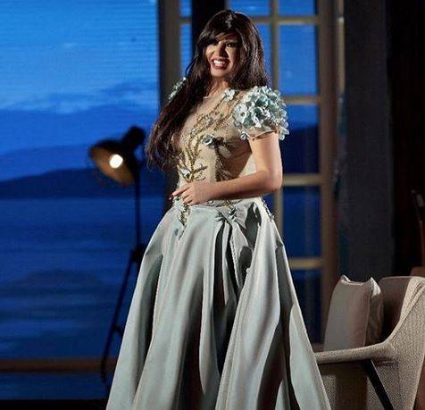 بالفيديو - فيفي عبده مصدومة على الهواء.. ووفاء الكيلاني تنفجر ضحكاً