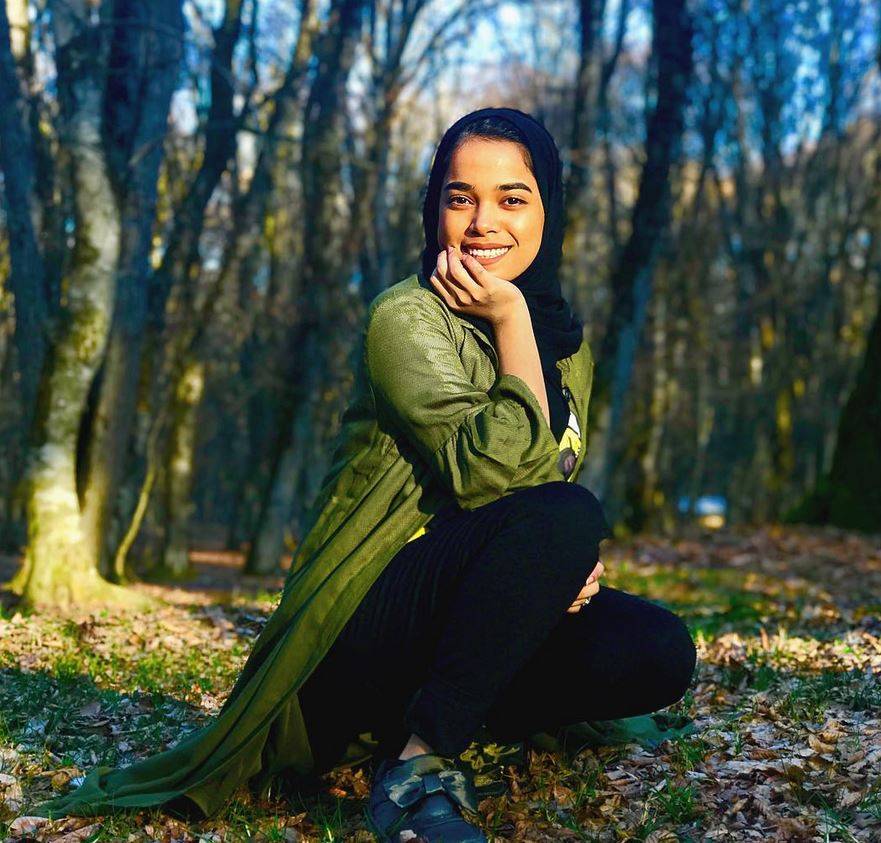 بالفيديو – للمرة الأولى مشاعل الشحي من دون حجاب... لماذ اتغيّرت ملامح وجهها؟