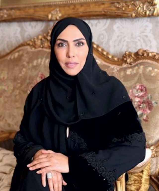 (لها) تكشف أسرار الساحة الفنية:
قضية رامز جلال وأسباب اعتزال سميرة أحمد وجديد أحمد السقا