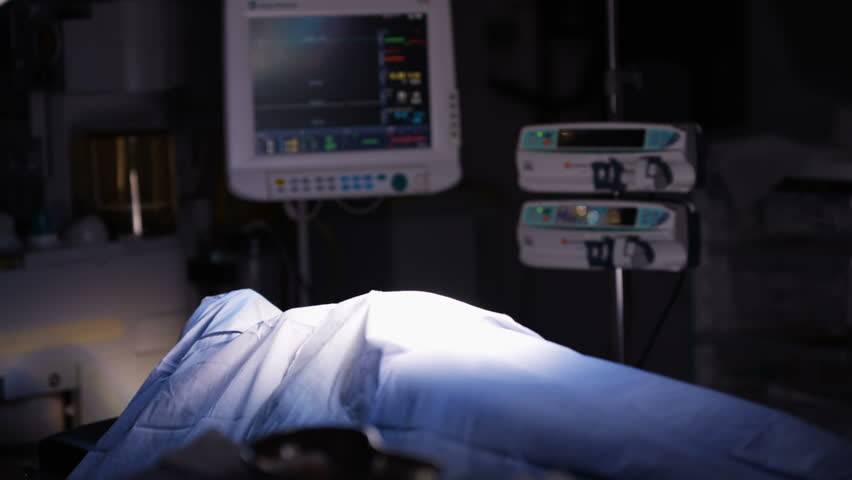 صادم – وفاة فنان عربي شاب بسبب عملية تجميل... إليكم التفاصيل