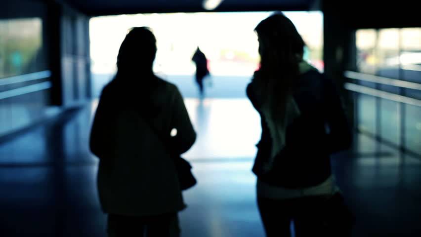 بالصورة – بعد انقطاع طويل مصالحة مفاجئة بين ممثلتين مصرية وخليجية... إليكم القصة كاملة