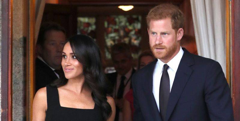 والد ميغان ماركل يتخطى الحدود ويشكك في رجولة الأمير هاري... إليكم ما قاله