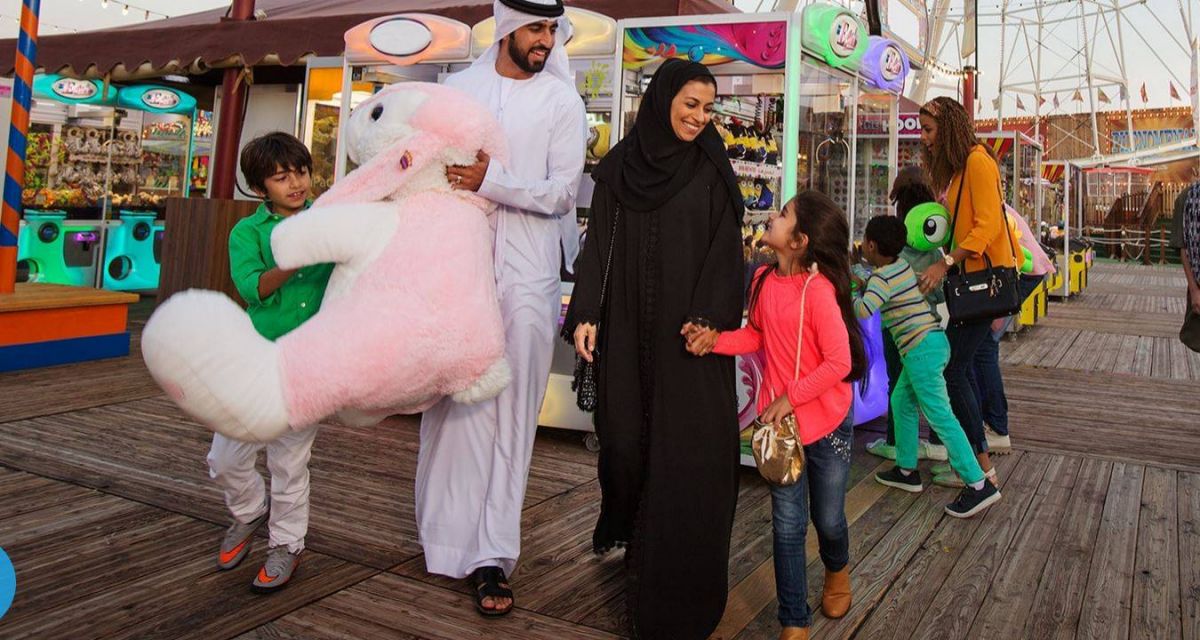 في القرية العالمية... موسيقى وغناء من كل ثقافة ومكان