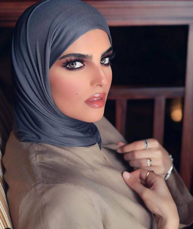 بالفيديو - سارة الودعاني تكشف إسم مولودها المقبل... وما قالته عن غيرة زوجها صادم