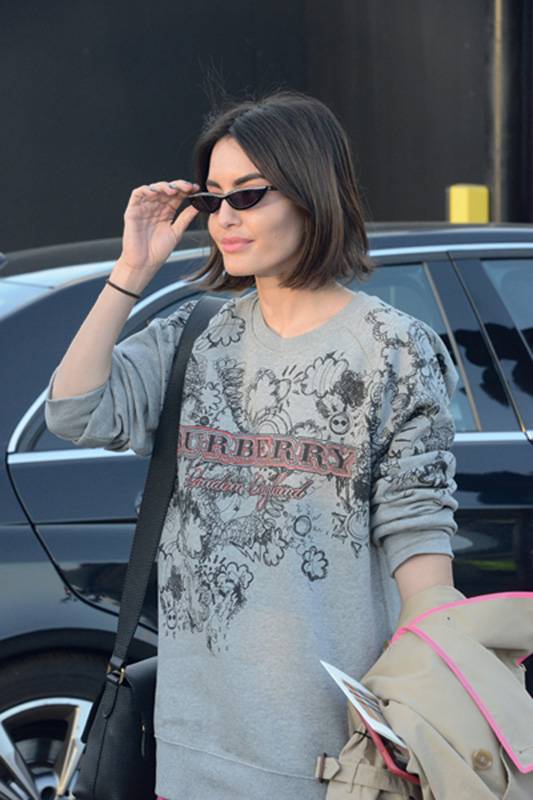 تطلق مجموعة نظّارات جديدة وتعترف
كارن وازن:
ألهمتني النساء العاملات والرومانسيات والأمّهات بتقلّب أمزجتهنّ