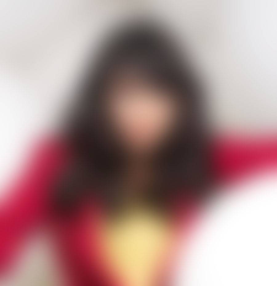 بالفيديو –فنانة مصرية تعترف بخضوعها لعمليات غيّرت معالم وجهها... كيف صغّرت أنفها؟