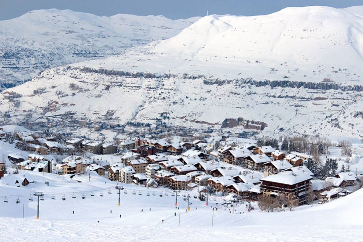 إجازة ثلجية على قمم لبنان البيضاء