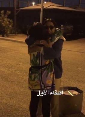 بعد خلاف طويل... شاهدوا ماذا حصل في اول لقاء بين أحلام ونوال الكويتية