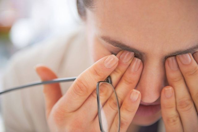 6 نصائح فعالة للوقاية من جفاف العينين