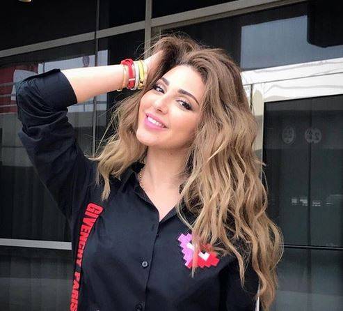 بالصور - ميريام فارس تواصل تحدي الاطباء.. وفستانها يبهر بفخامته