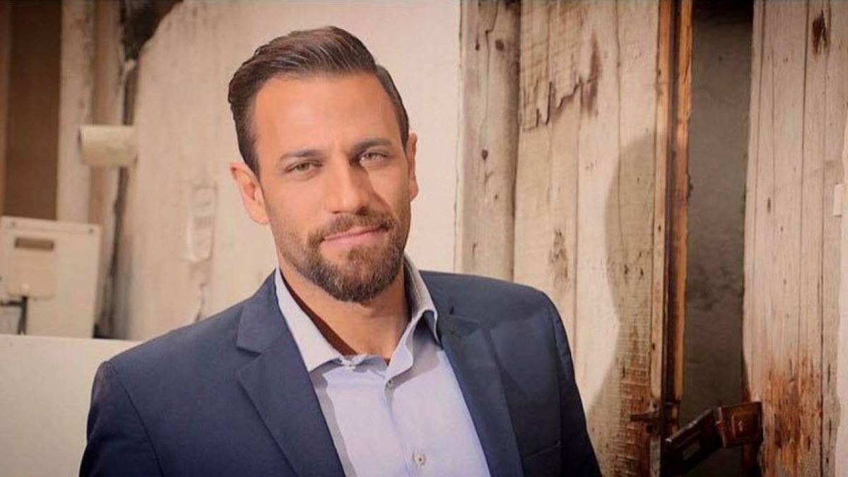 بالفيديو - نيكولا معوض يكشف أسرار خطوبته.. لن تصدقوا ماذا فعل؟