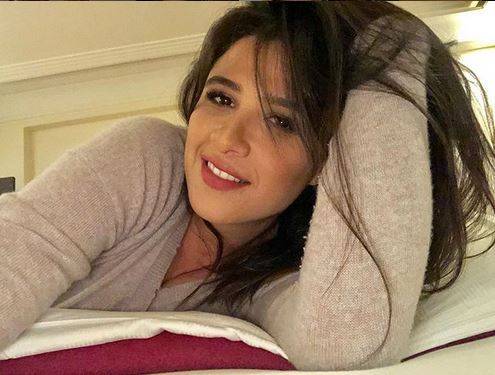بالصور - ياسمين عبد العزيز تتخطى أزمة طلاقها بهذه الطريقة.. شاهدوا ماذا تفعل