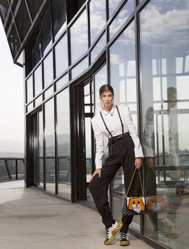 Louis Vuitton Cruise 2019
فتاة المدينة
CITY GIRL