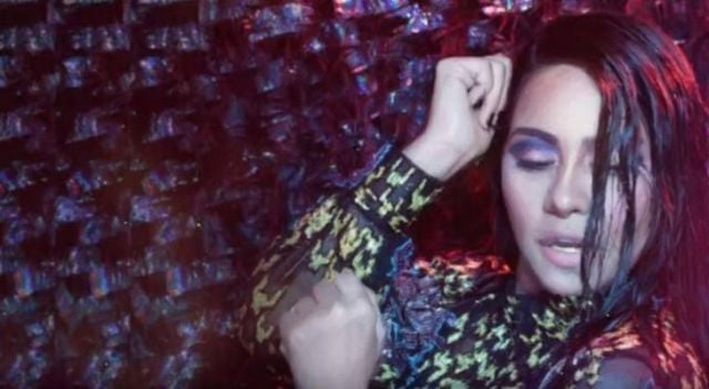 بالفيديو - كونوا اول من يسمع أغنية شيرين الجديدة