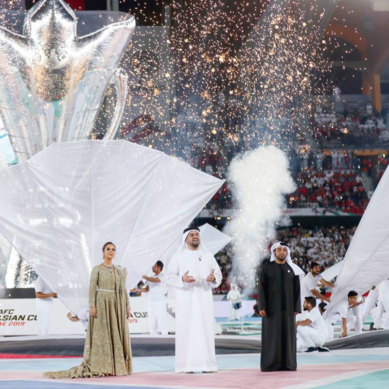 الجسمي والمنهالي وبلقيس ينشدون «زانها زايد» في افتتاح كأس أمم آسيا
