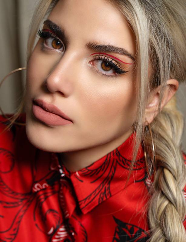 مزاجي أنا
The MOOD I WEAR