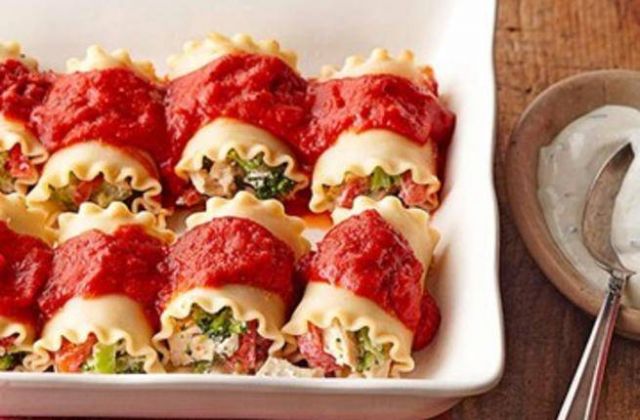 بالفيديو - طريقة عمل لفائف اللازانيا الصغيرة