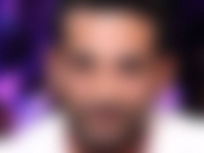 بالفيديو - بعد محمد رمضان.. نجم شهير يتسبب بأزمة مرورية