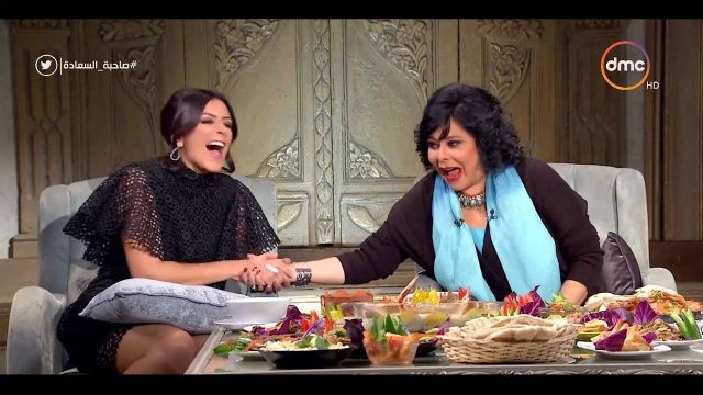 إنجي وإسعاد في البرنامج