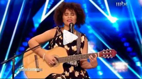 بالفيديو - مغربية تخطف الانظار بموهبتها في Arabs Got Talent.. وقصتها مؤثرة جدا