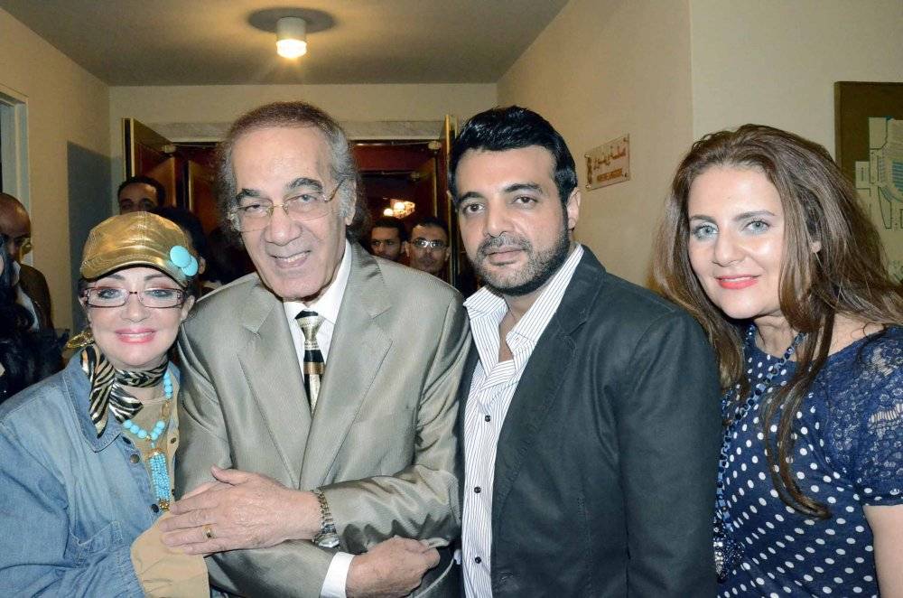 شهيرة ومحمود يس وابنيهما شهيرة ومحمود يس وابنيهما