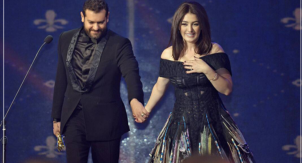 عمرو يوسف يتغزل بزوجته بكلمات رومانسية.. ماذا قال؟