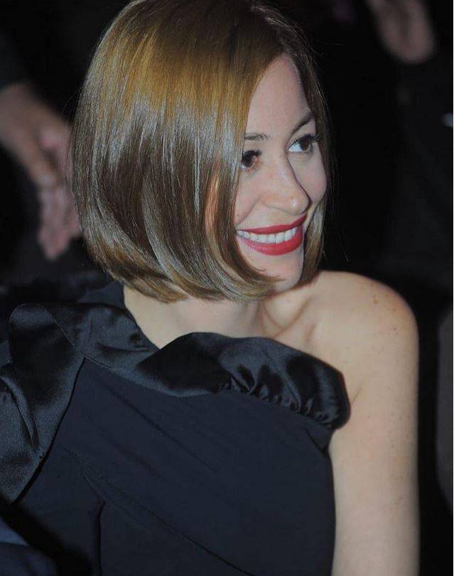 بالفيديو – هل فكرتم يوماً بصلة القرابة بين منة وبوسي شلبي؟ ستفاجئكم فعلاً!