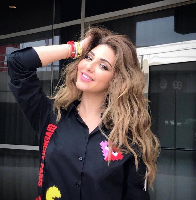 بالصور-  ميريام فارس تصدم الجميع بالملاءة في غرفة غسل الملابس... ما القصة؟