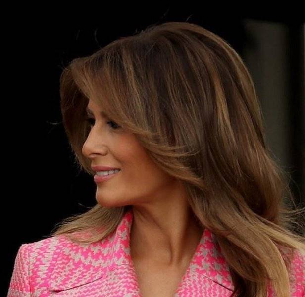 بالصور - ميلانيا ترامب ‎ترتدي معطفاً بأسلوب الفستان.. شاهدي جماله