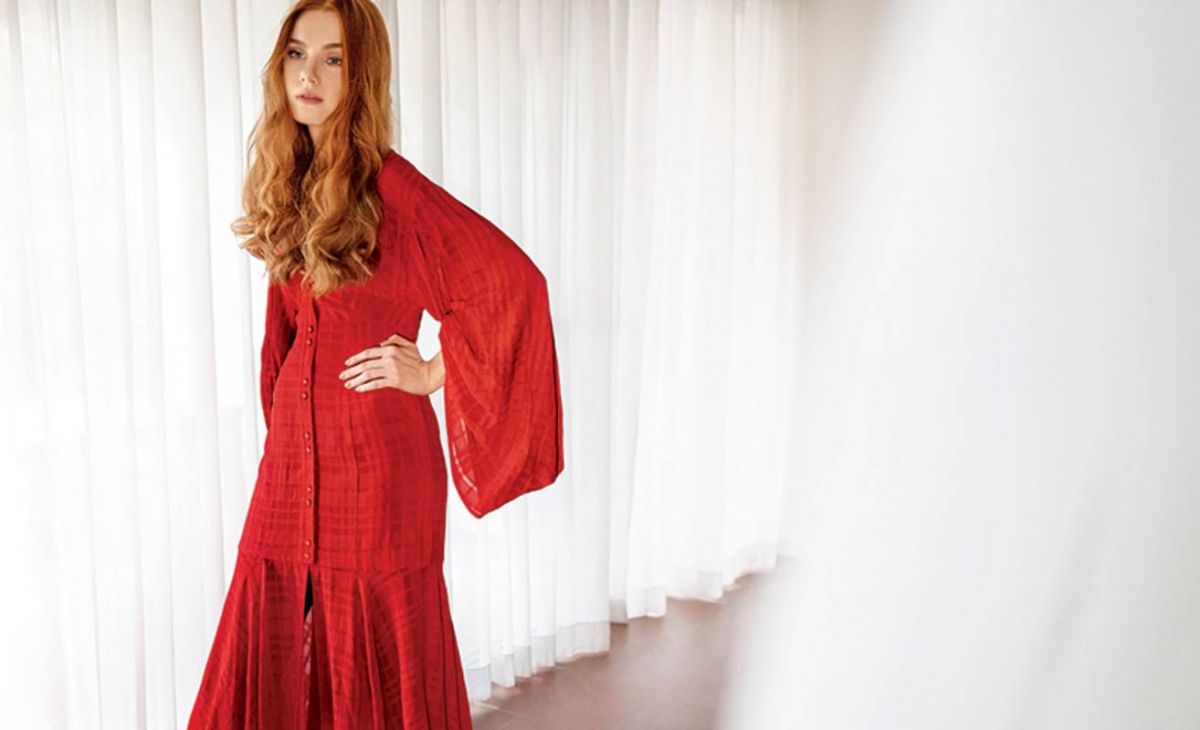 عشق أحمر RED PASSION