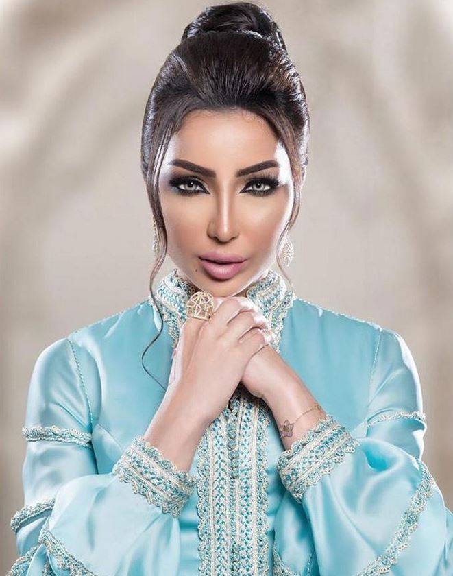 بالصور – رسالة من دنيا بطمة لوالد حلا الترك... كيف تبرأت من قرابة الأخيرة وشقيقيها؟