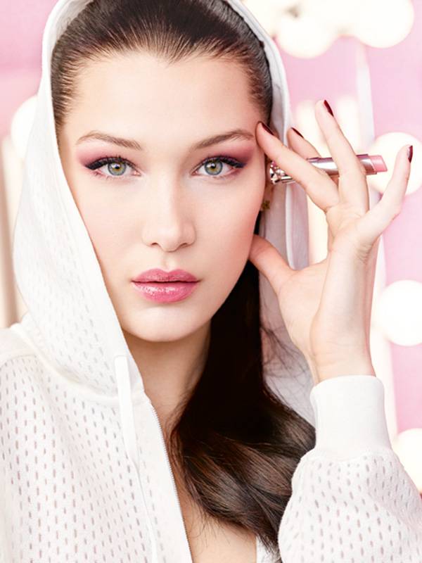 شفاهك أجمل مع Dior
DIOR LIP MAXIMIZER & LIP GLOW TO THE MAX