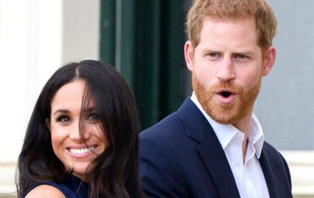 بالفيديو – جنين ميغان ماركل يفاجئها بركلة يراها الجميع... شاهدوا ماذا حدث